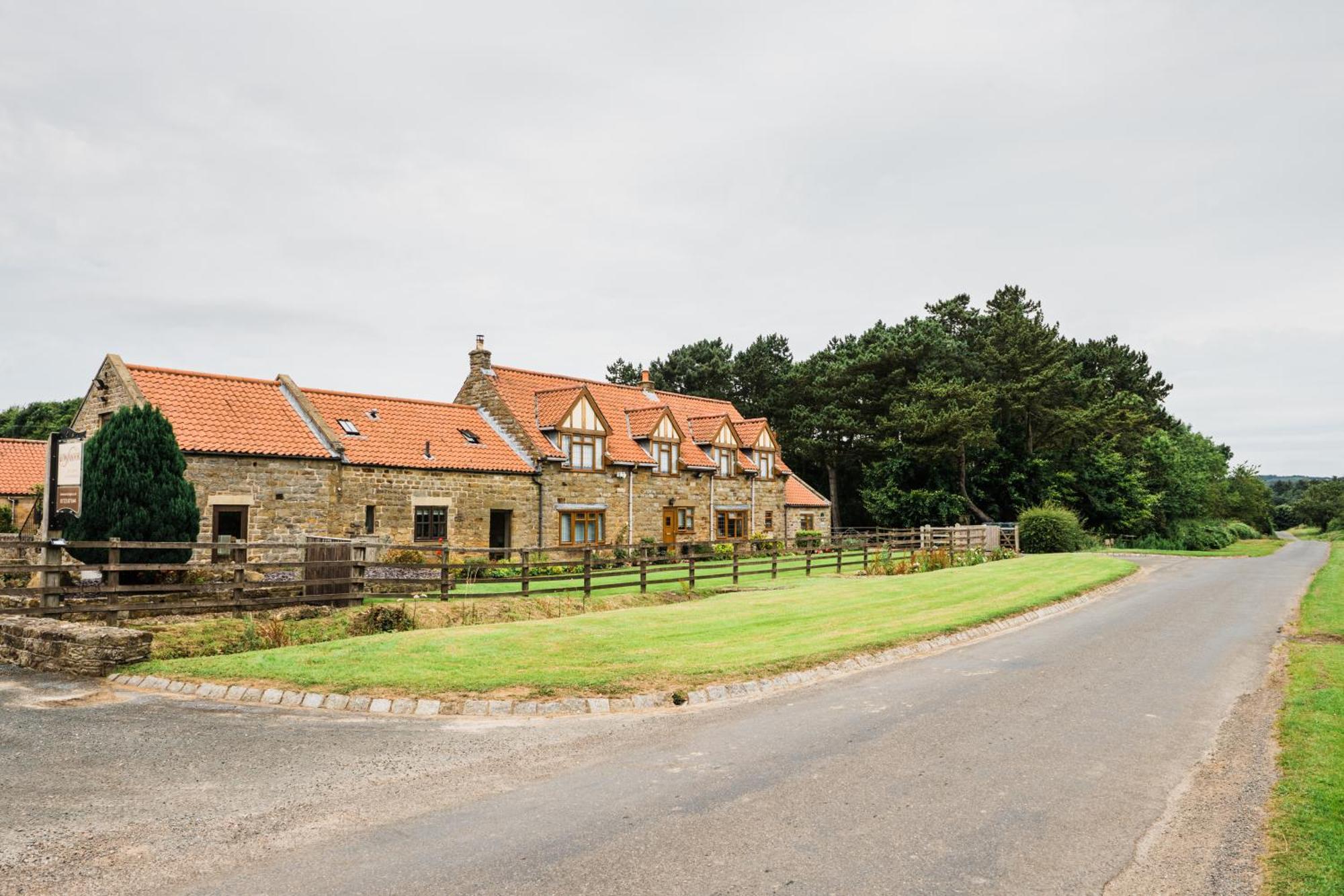 Low Moor Lodge Scarborough Buitenkant foto